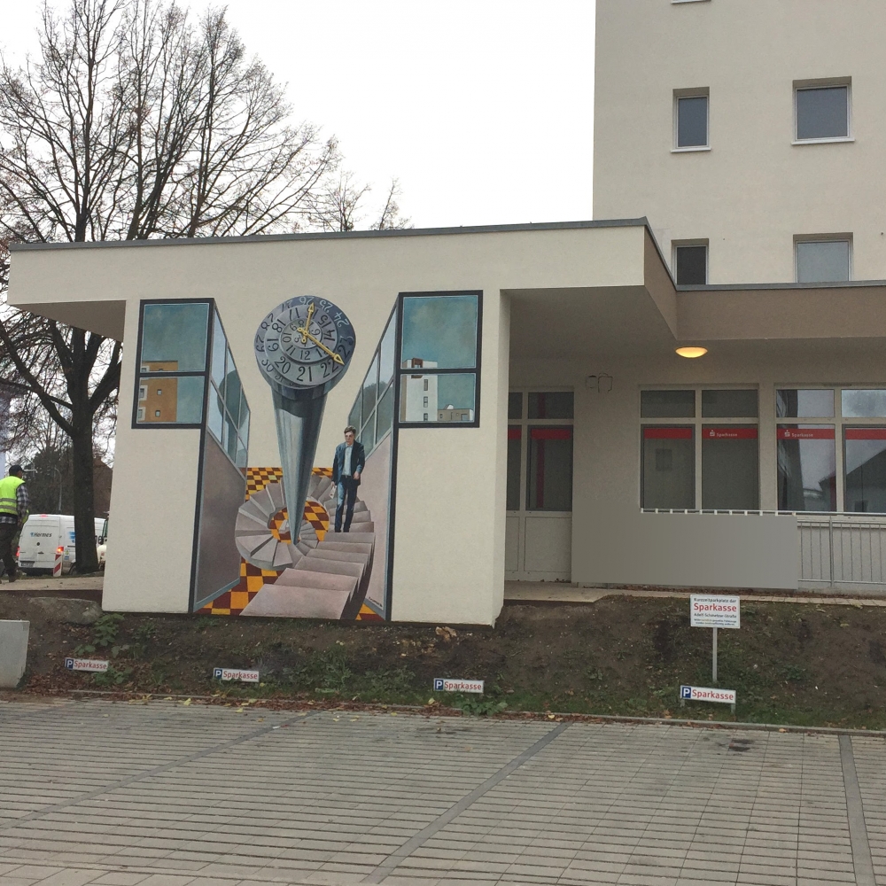 Stadtbau mit Uhr