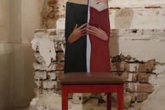 45. Stuhl. Mann und Frau. 1500 €.