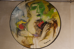 99. Mädchen im Grund 3200 €.